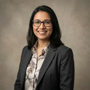 17c一起草摄影艺术顾问